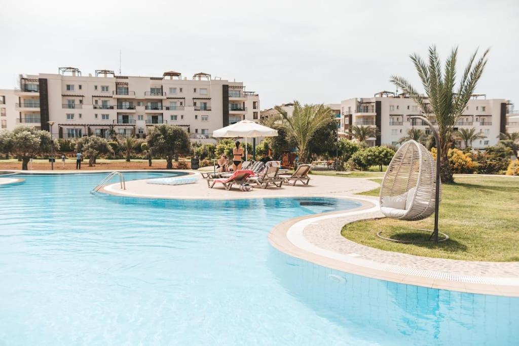 Paradise Beach Front Resort Vokolidha Exterior photo